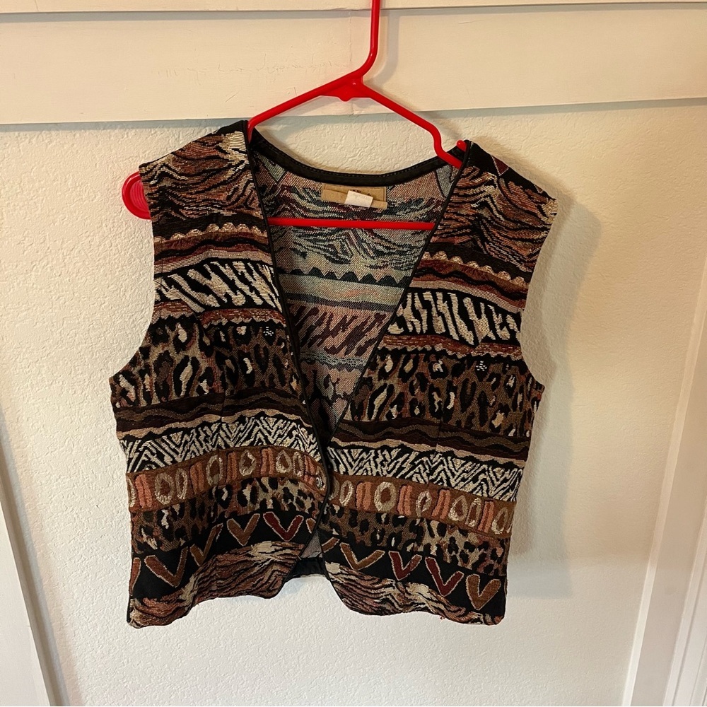 Vintage New Frontier Women's XL Western Animal Print Vest.